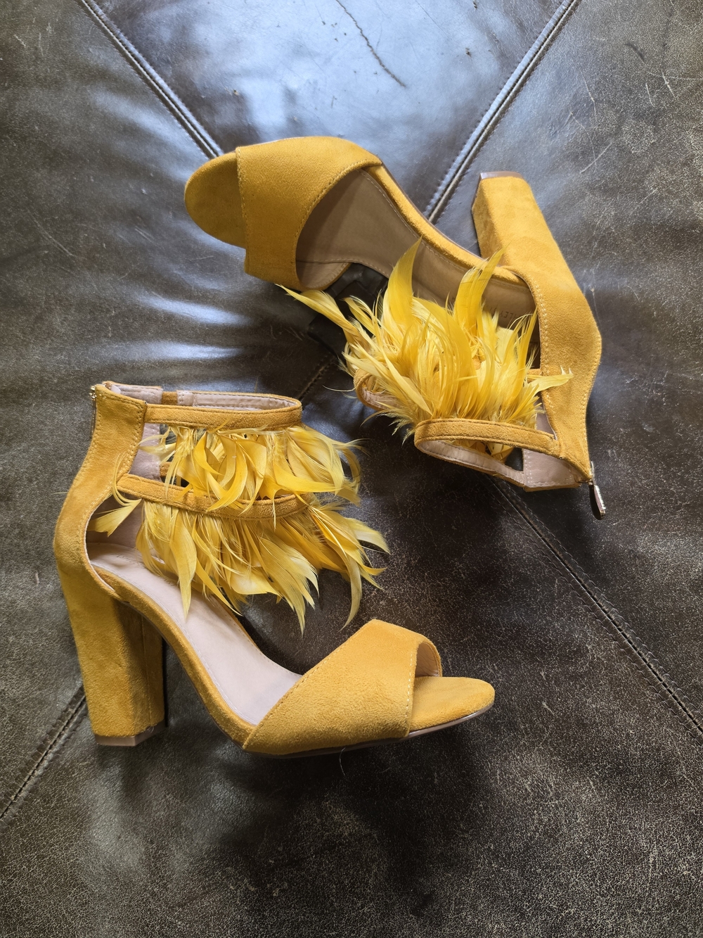 Ashley Stewart Boho Yellow Feather Block Heels Size 9
